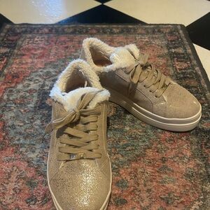 Women's Taupe Faux-Shearling Fashion Sneakers